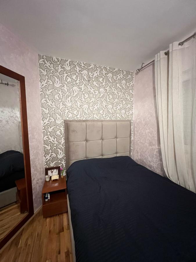 Gallery image 12