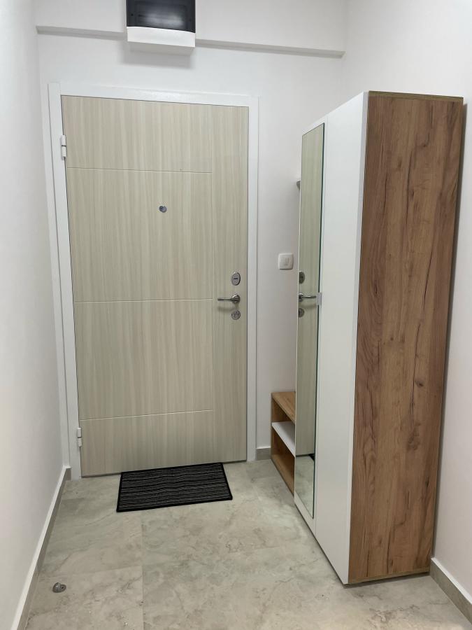Gallery image 10