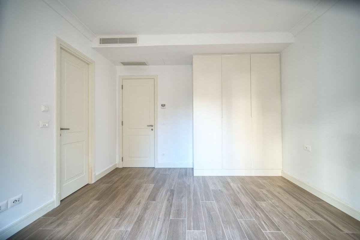 Gallery image 19