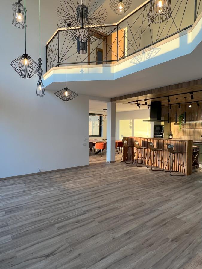 Gallery image 10