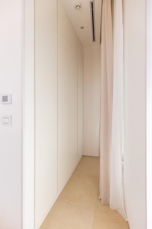 Gallery image 18