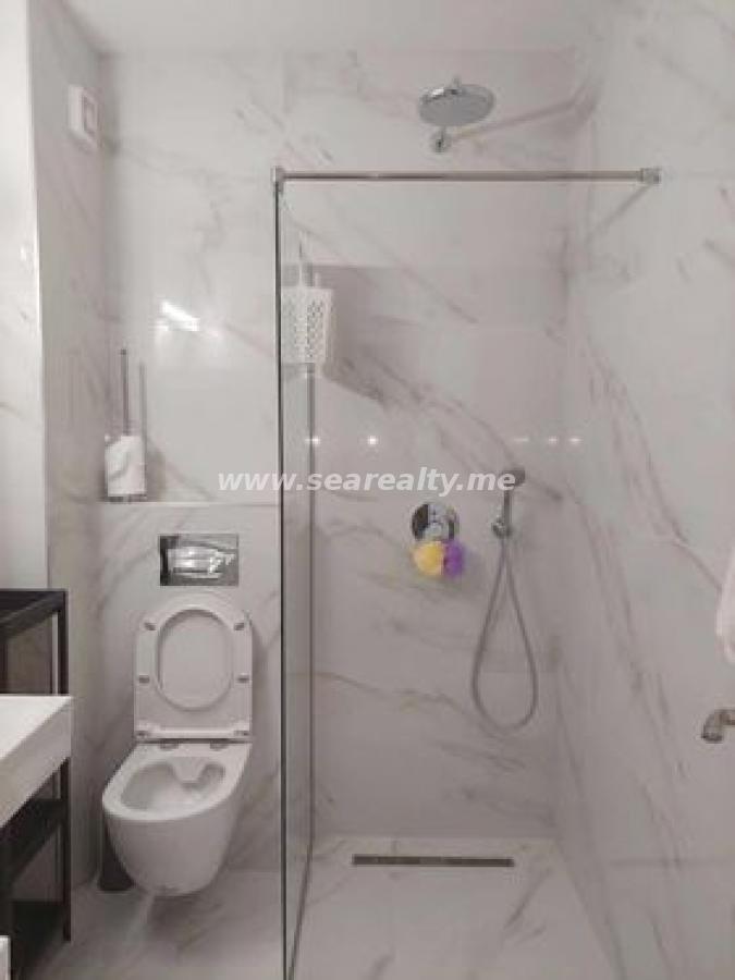 Gallery image 7