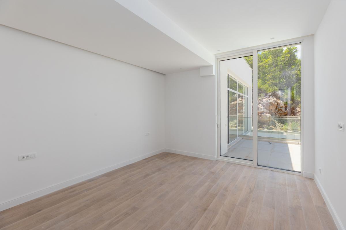 Gallery image 19