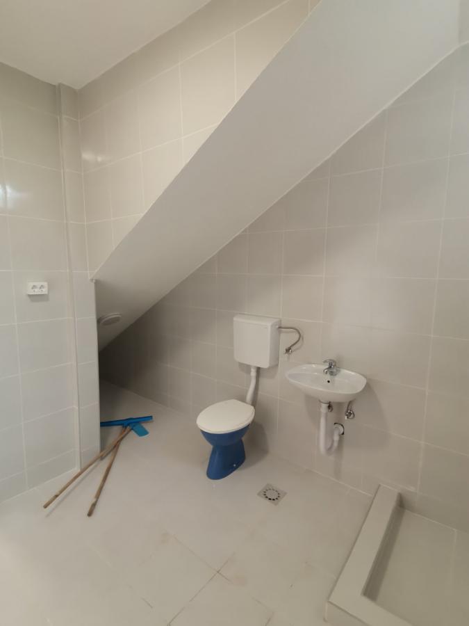 Gallery image 8