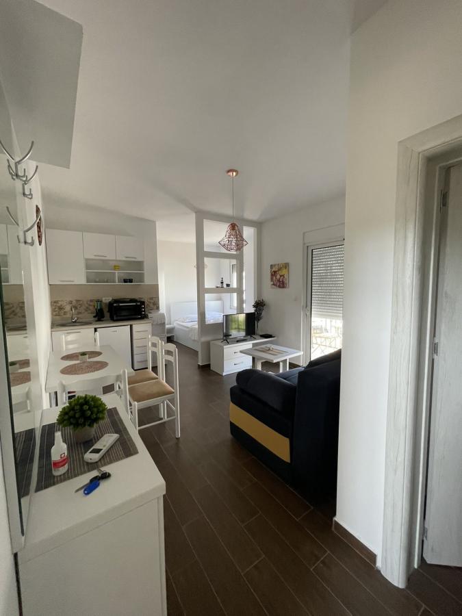 Gallery image 9