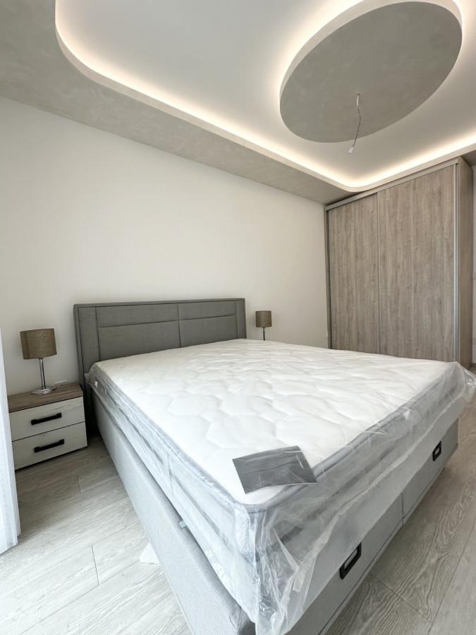 Gallery image 8