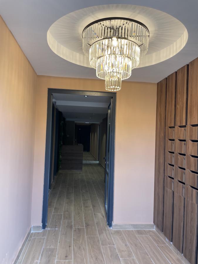 Gallery image 7