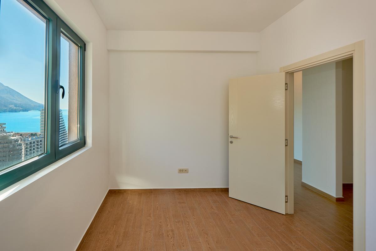 Gallery image 10