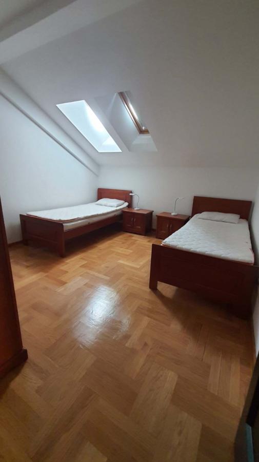 Gallery image 6