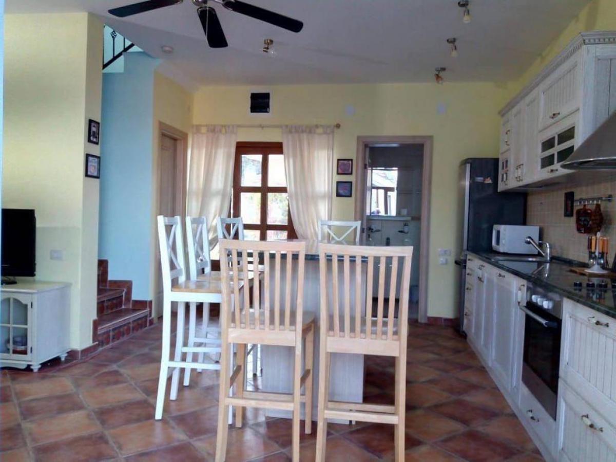Gallery image 10