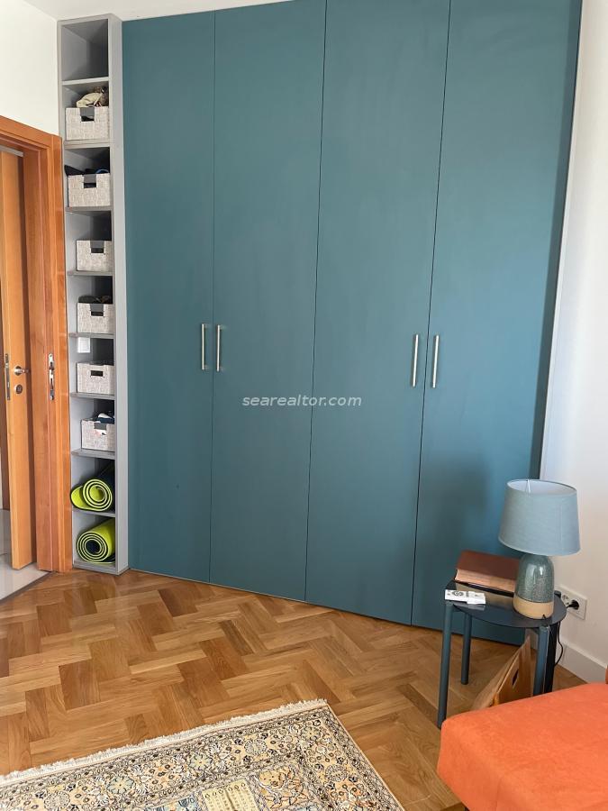 Gallery image 18