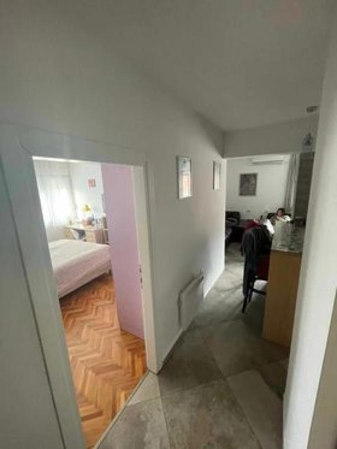 Gallery image 8
