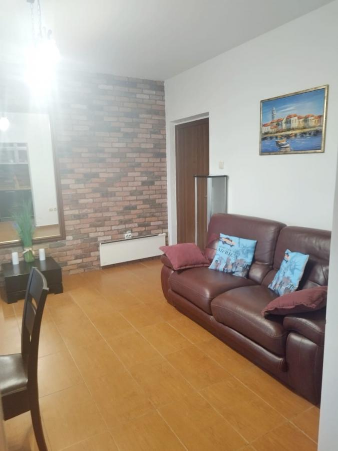 Gallery image 6