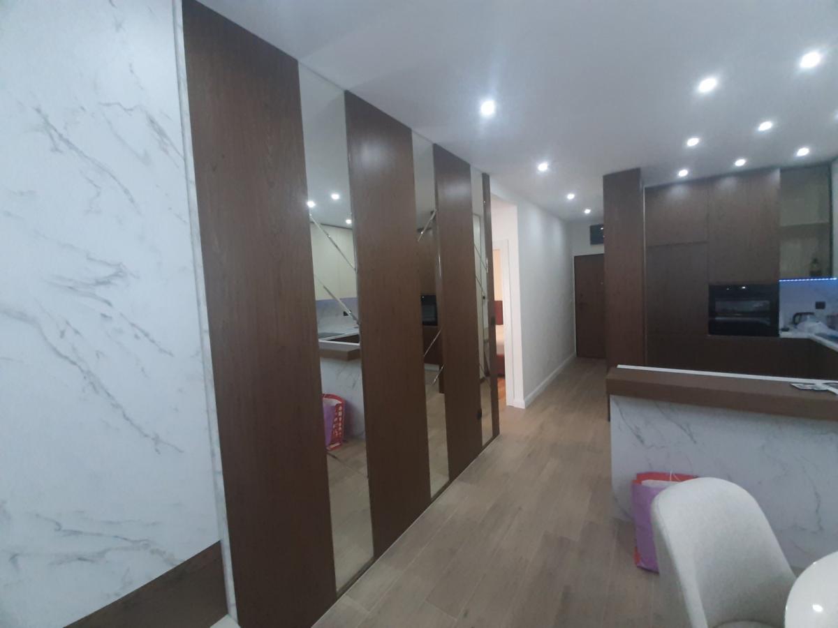 Gallery image 38