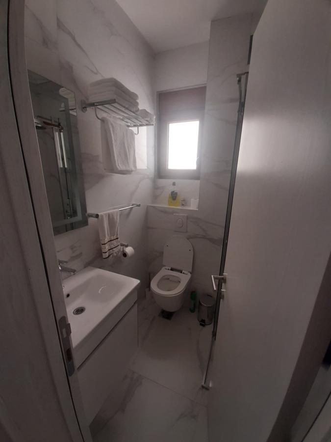 Gallery image 28