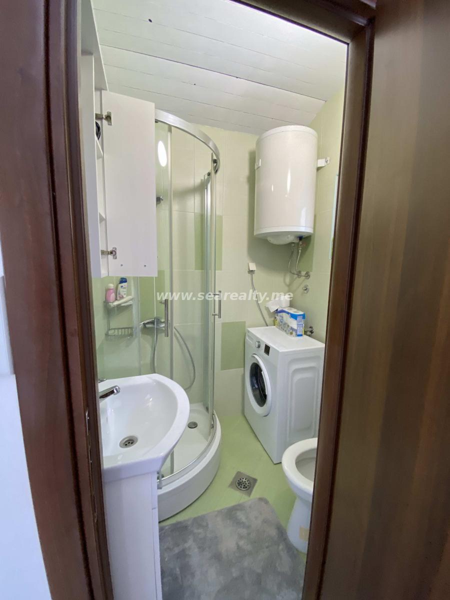 Gallery image 13