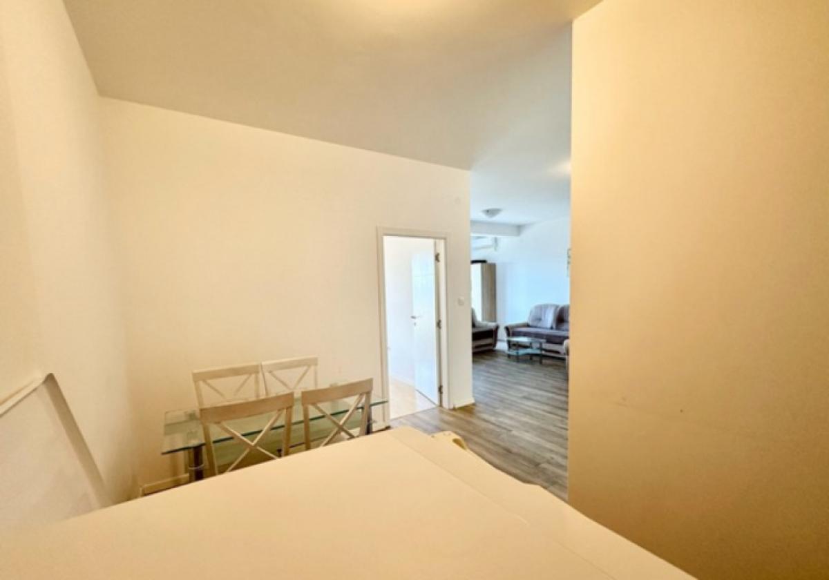 Gallery image 13