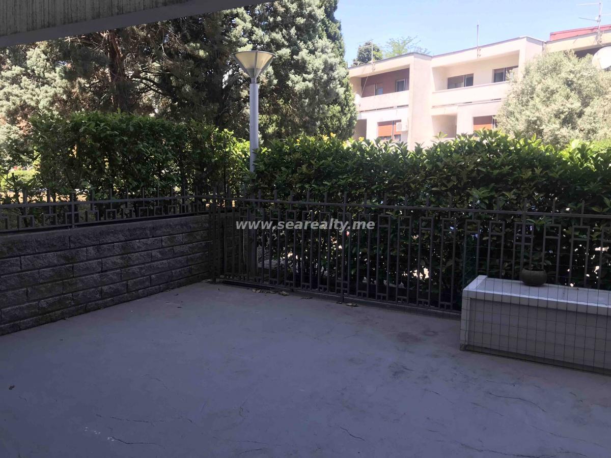 Gallery image 12