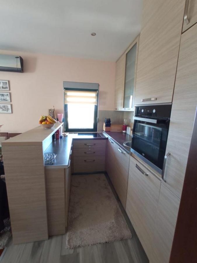 Gallery image 12