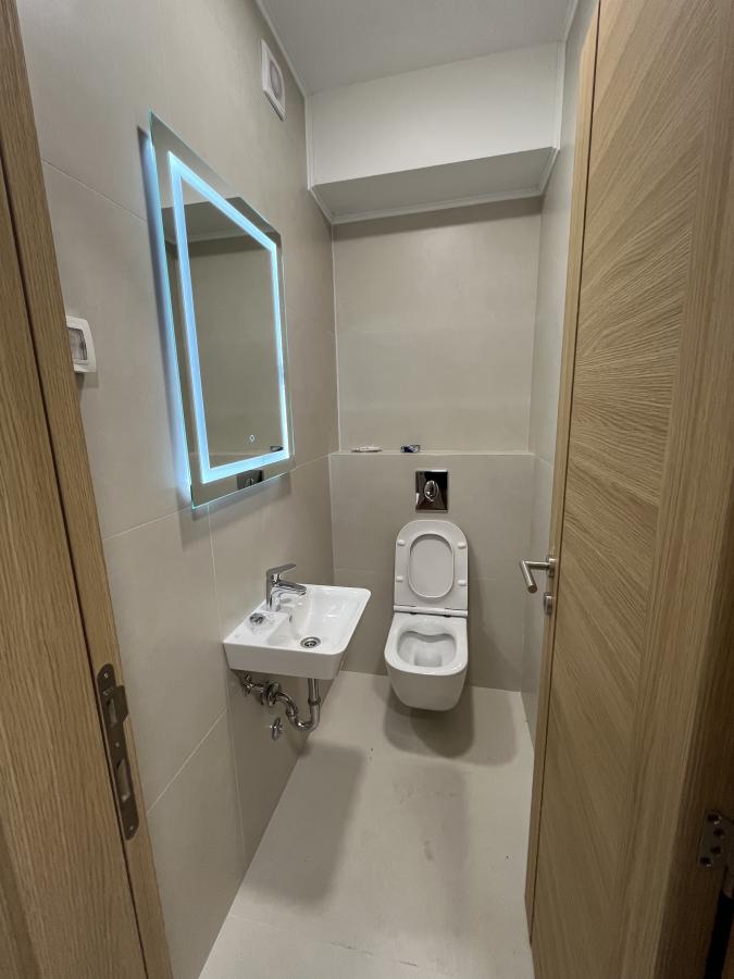 Gallery image 9