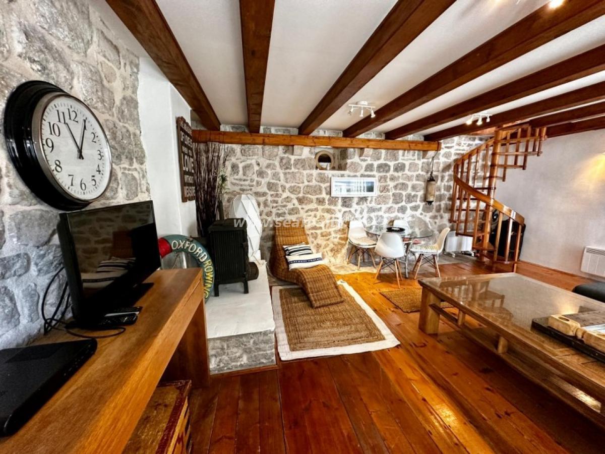 Gallery image 9
