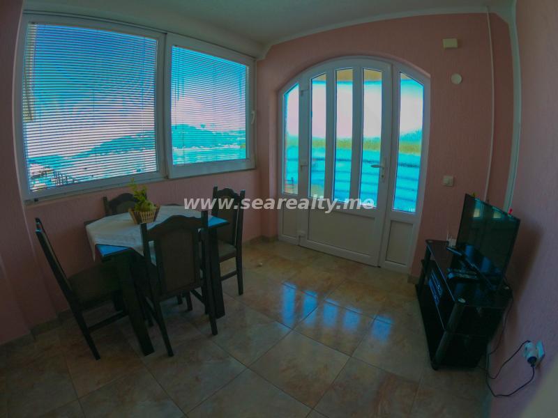 Gallery image 7