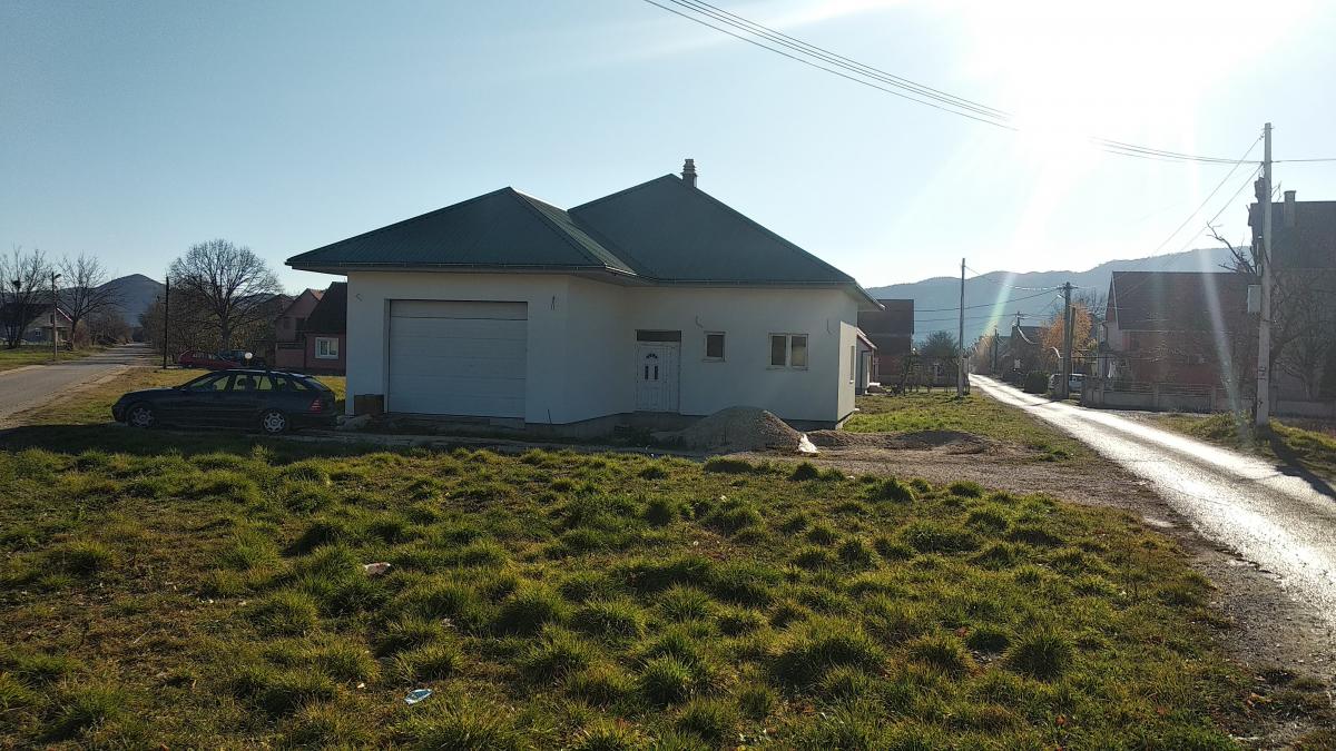 Gallery image 1