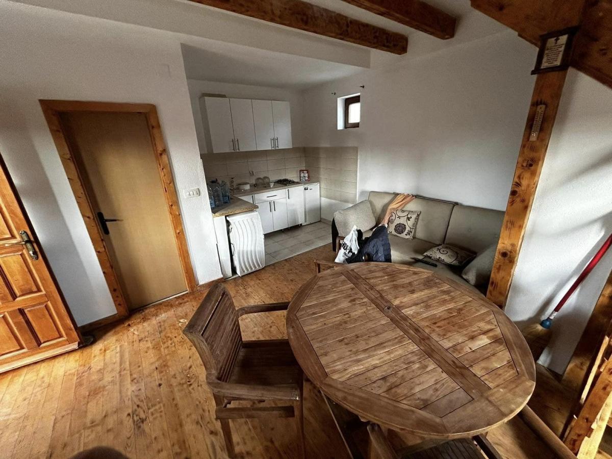 Gallery image 14