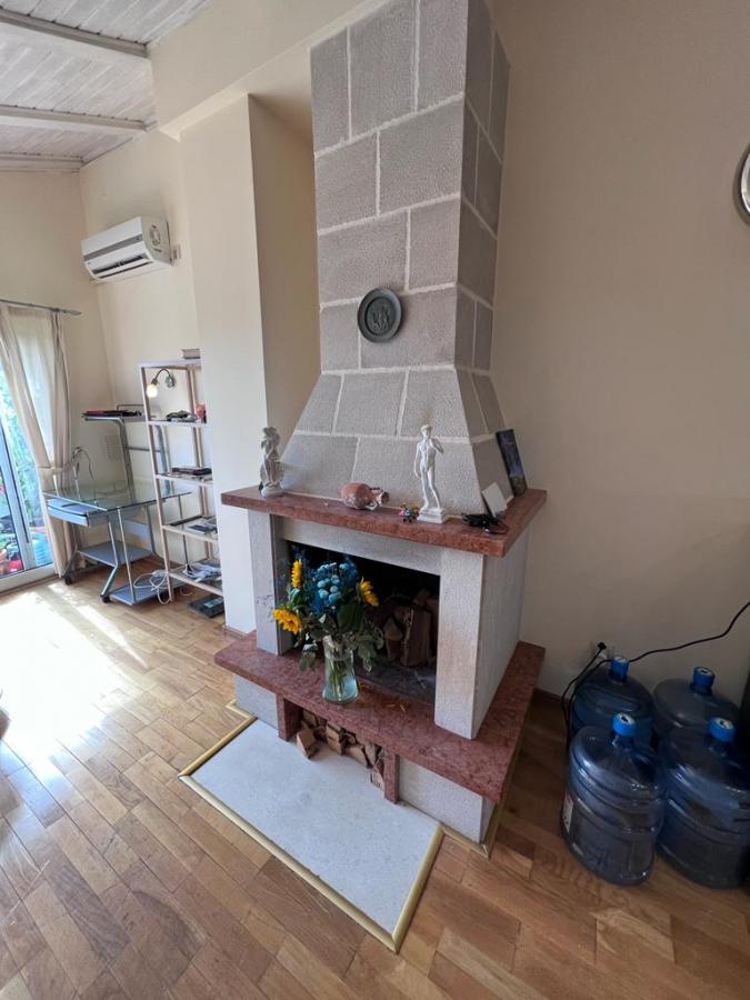 Gallery image 16