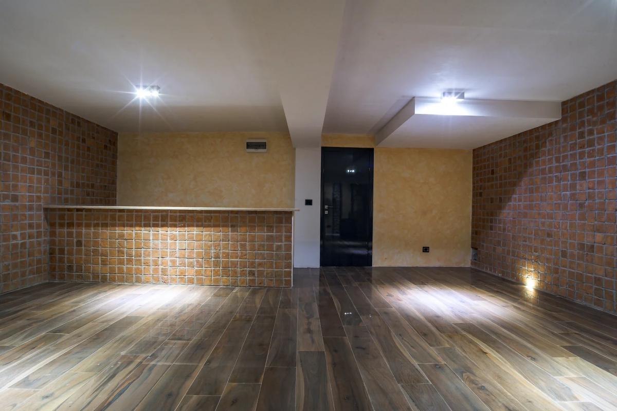 Gallery image 6