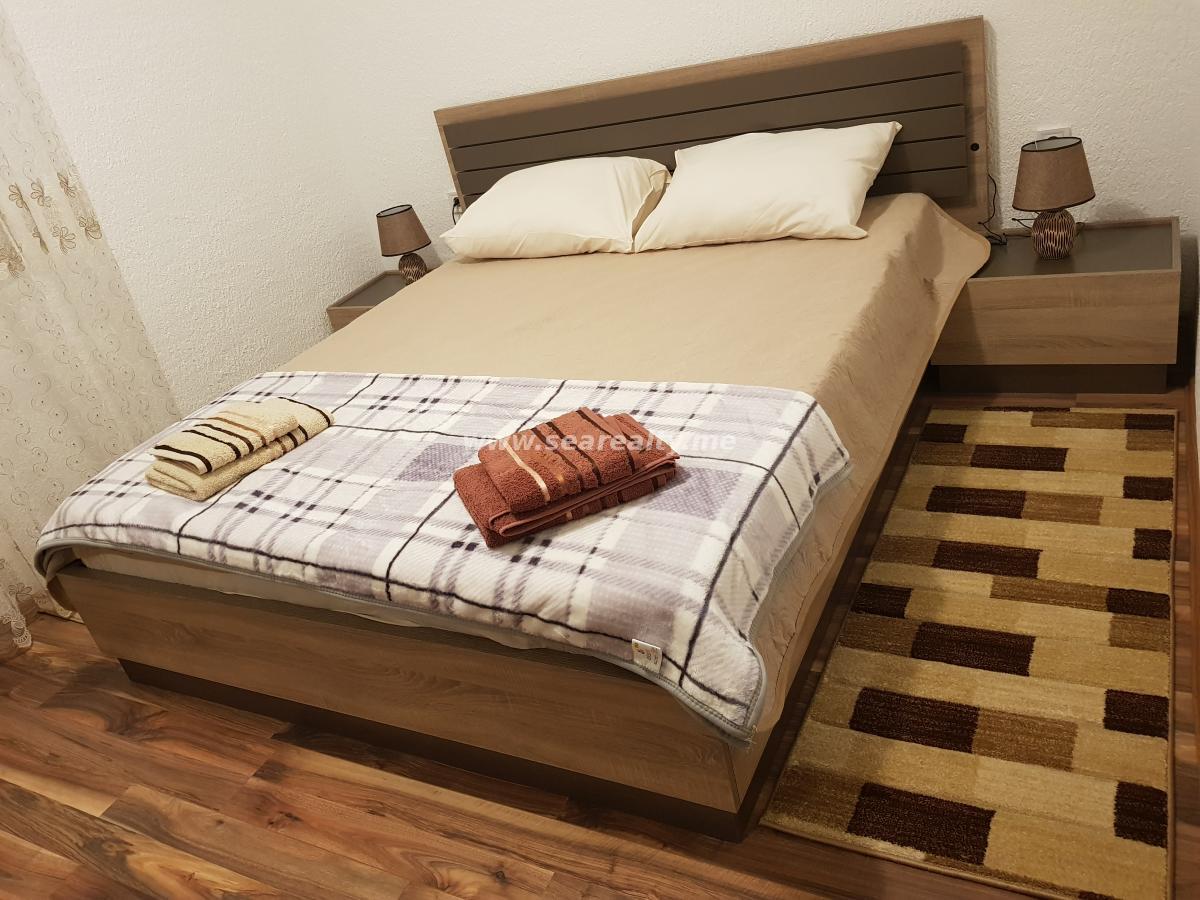 Gallery image 11
