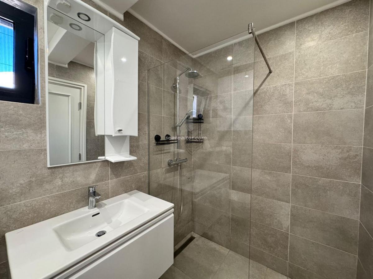 Gallery image 13