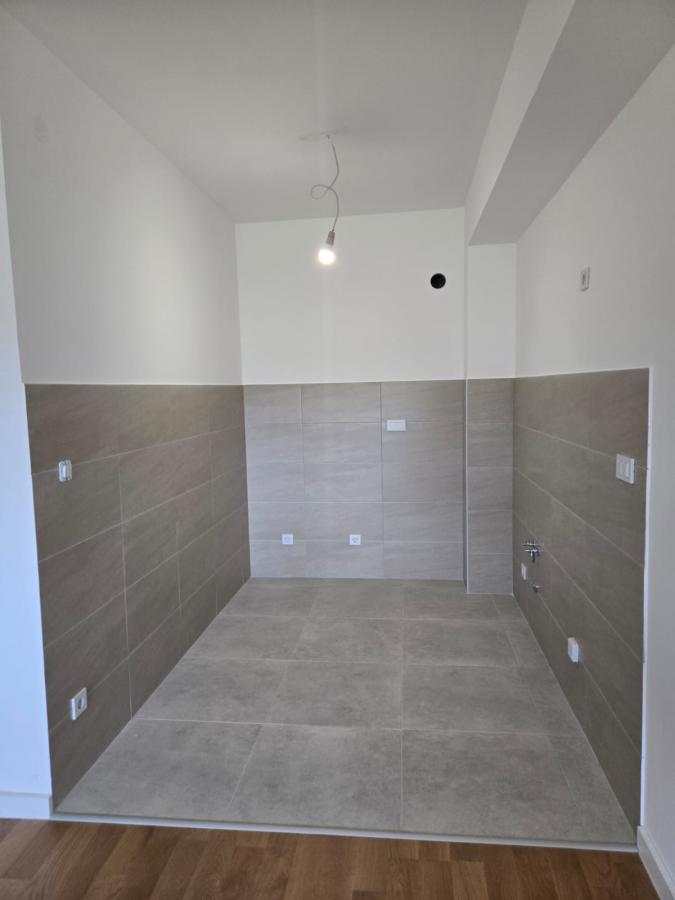 Gallery image 9