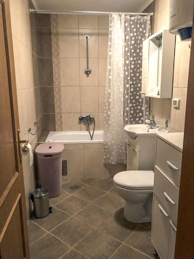 Gallery image 10