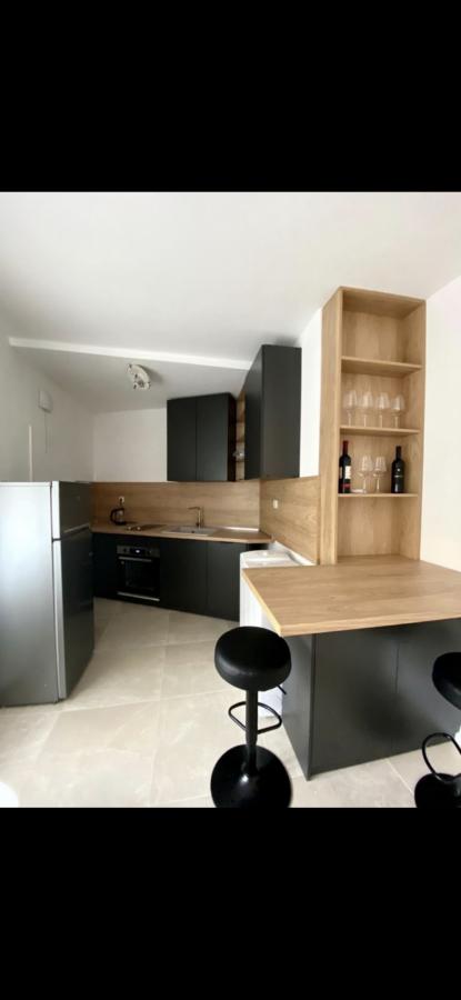 Gallery image 8