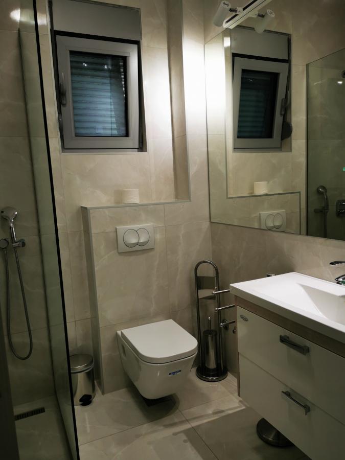 Gallery image 13