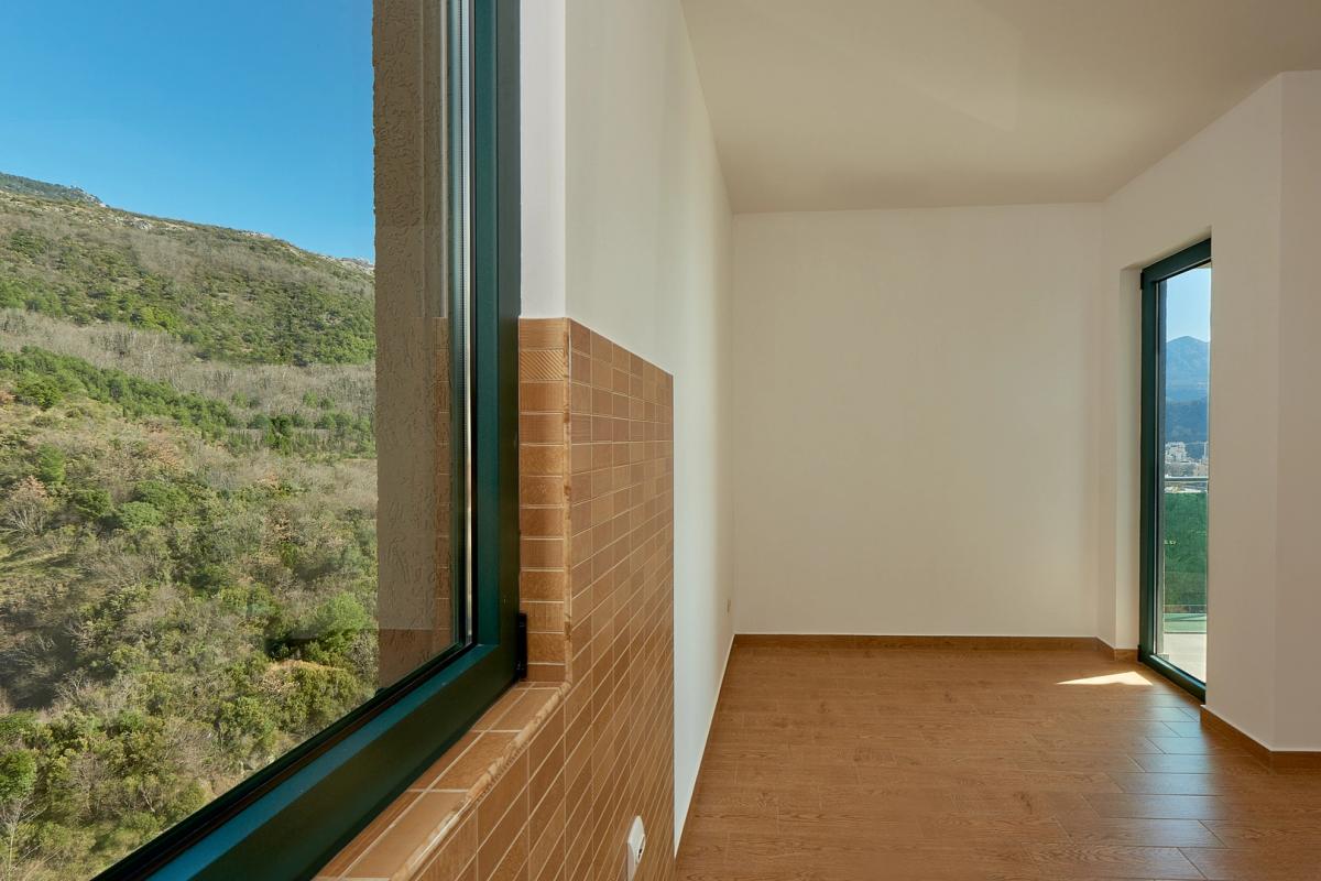 Gallery image 15