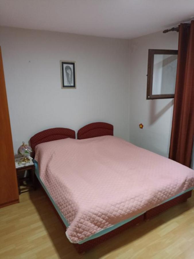 Gallery image 14