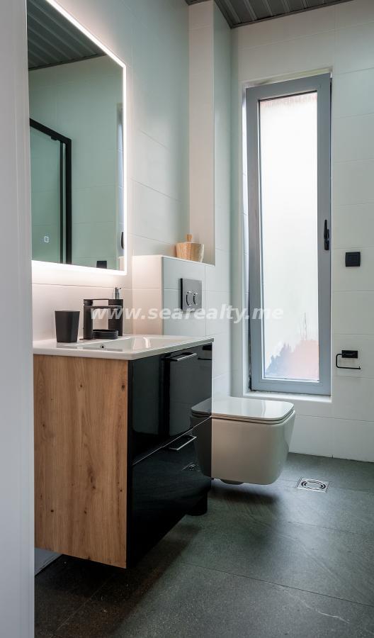 Gallery image 35