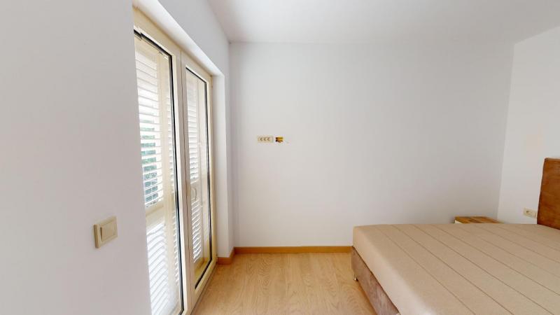 Gallery image 14