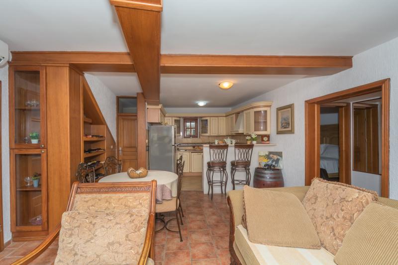 Gallery image 7