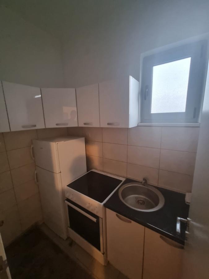 Gallery image 12