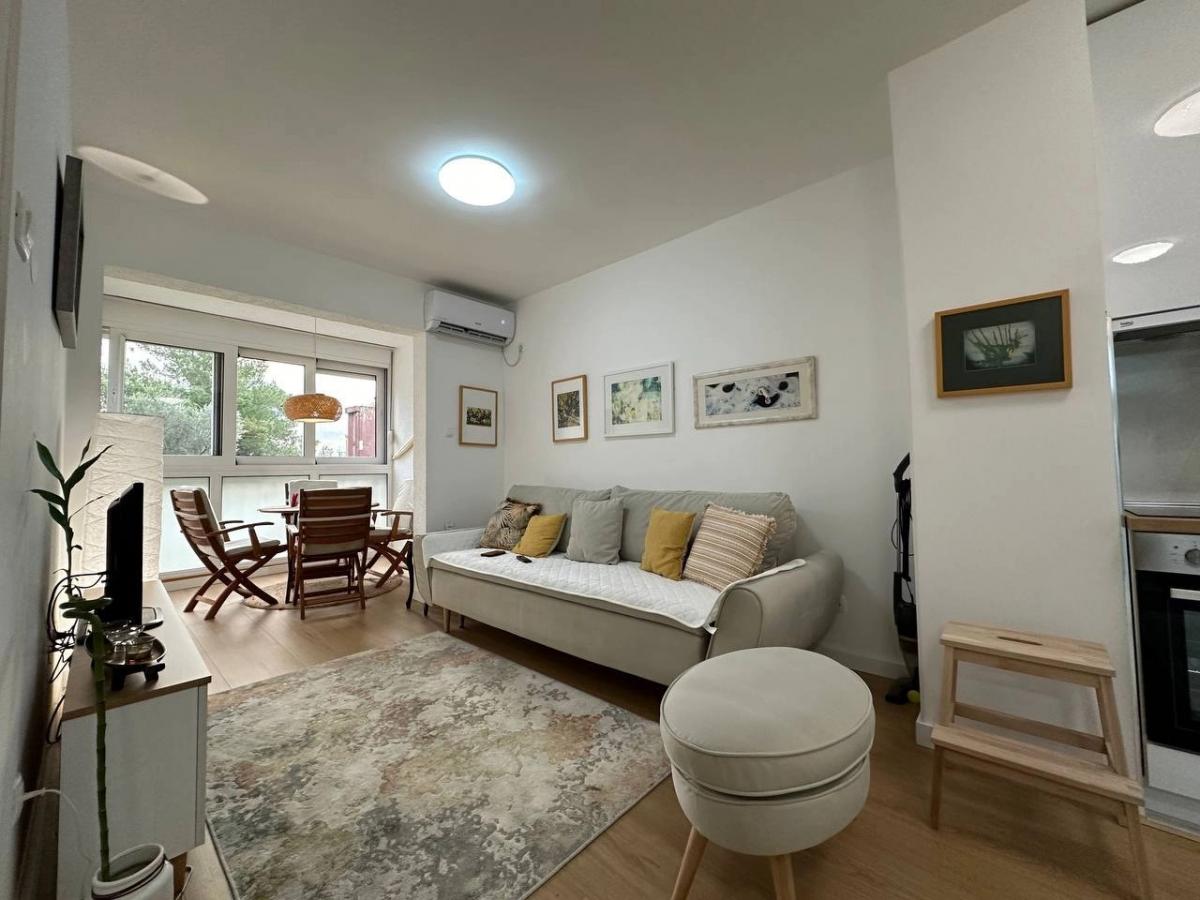 Gallery image 1