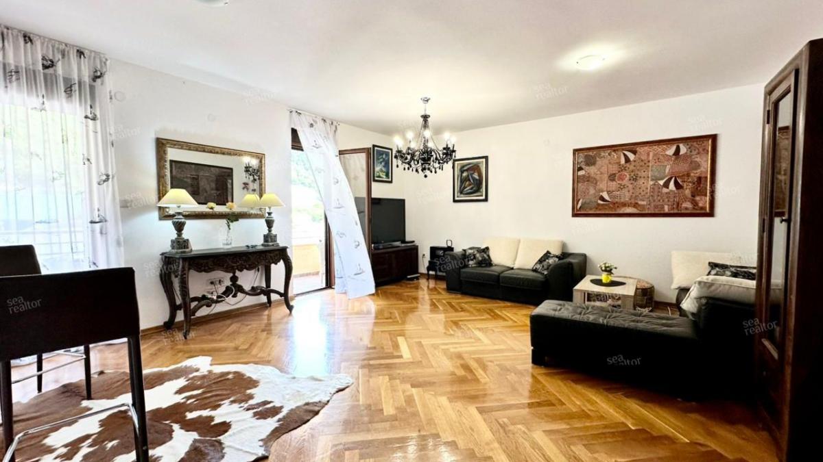 Gallery image 1