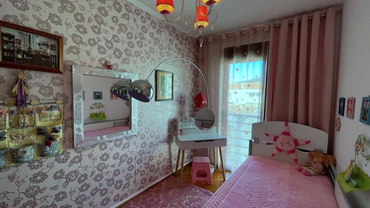 Gallery image 10