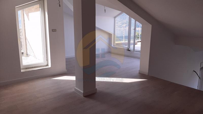 Gallery image 14