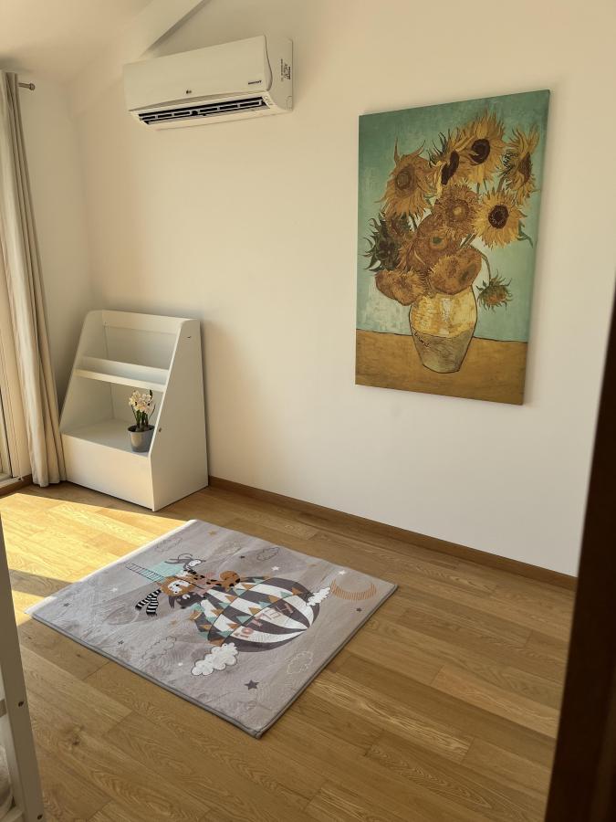 Gallery image 13