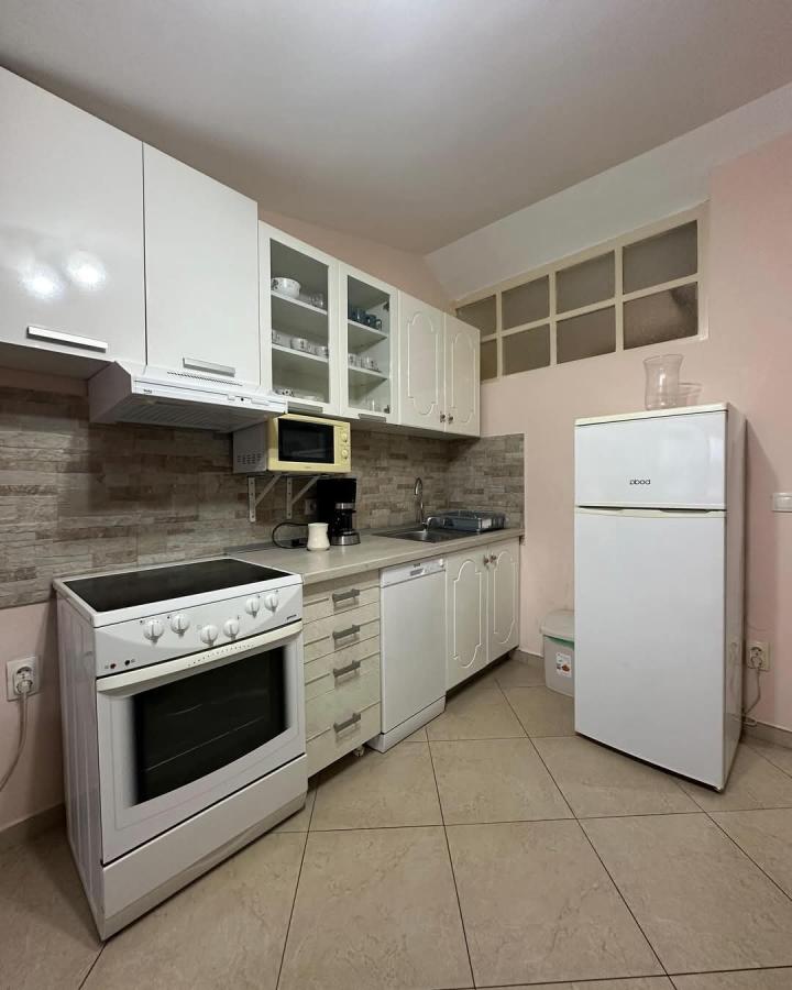 Gallery image 6