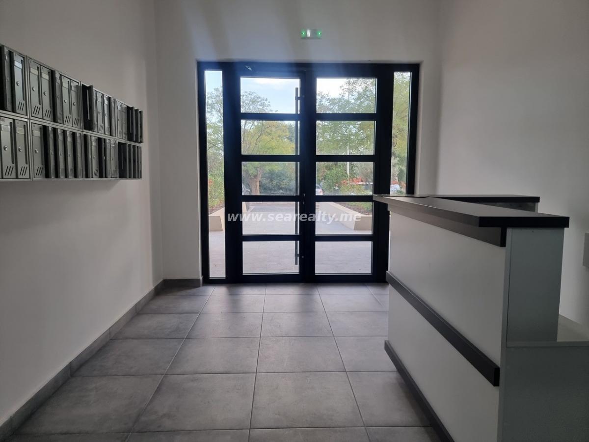 Gallery image 12