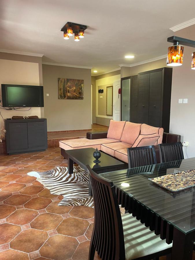 Gallery image 7